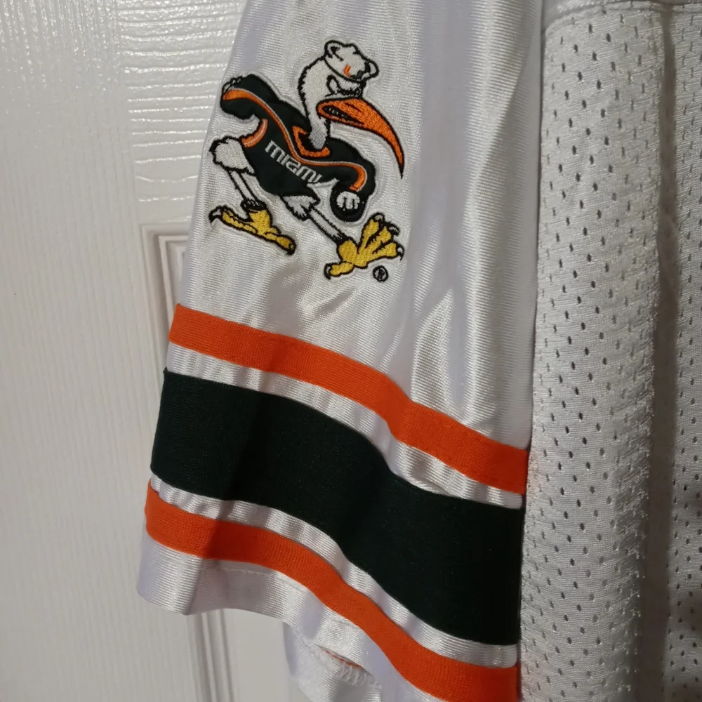 🏈UM FOOTBALL JERSEY CANES SWAGGER🏈 - Picture 11 of 16